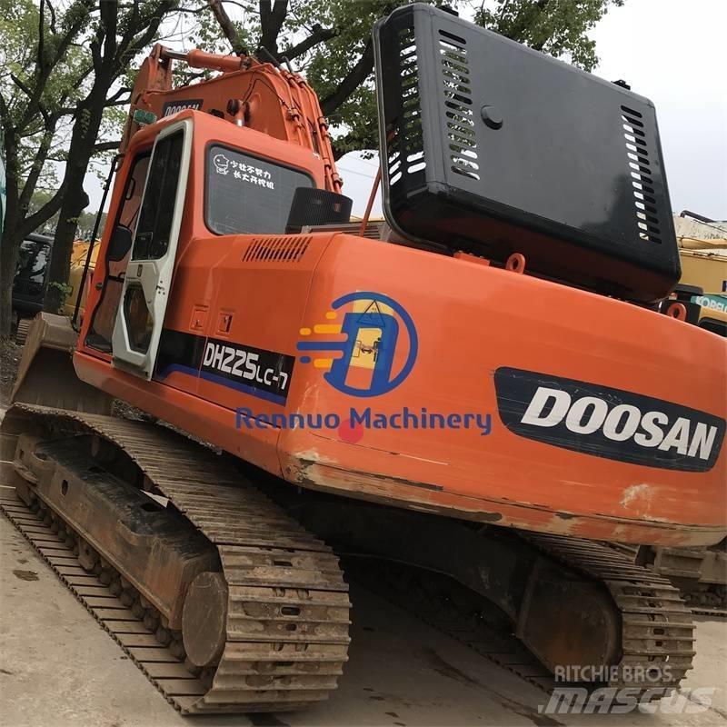Doosan DH225LC-7 Верижен екскаватор