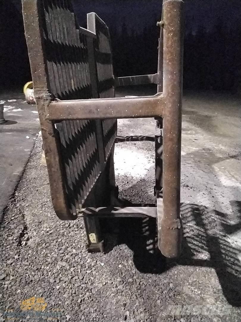 John Deere 1110 Други компоненти