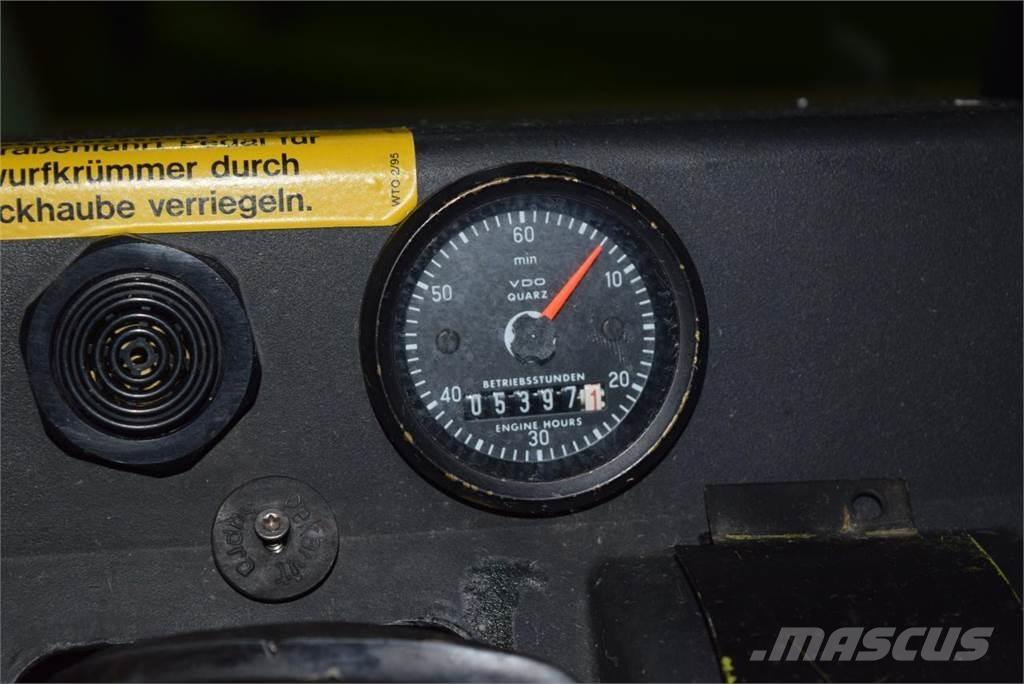 CLAAS Jaguar 820 Самоходни фуражири