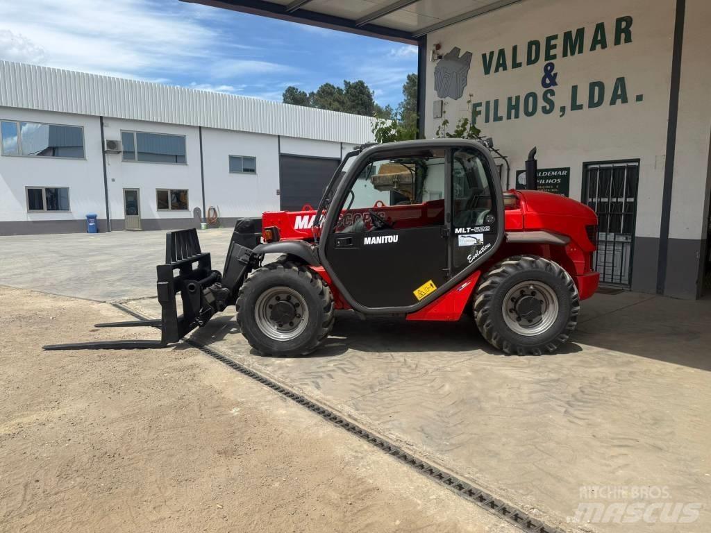 Manitou MT 523 Телескопични товарачи