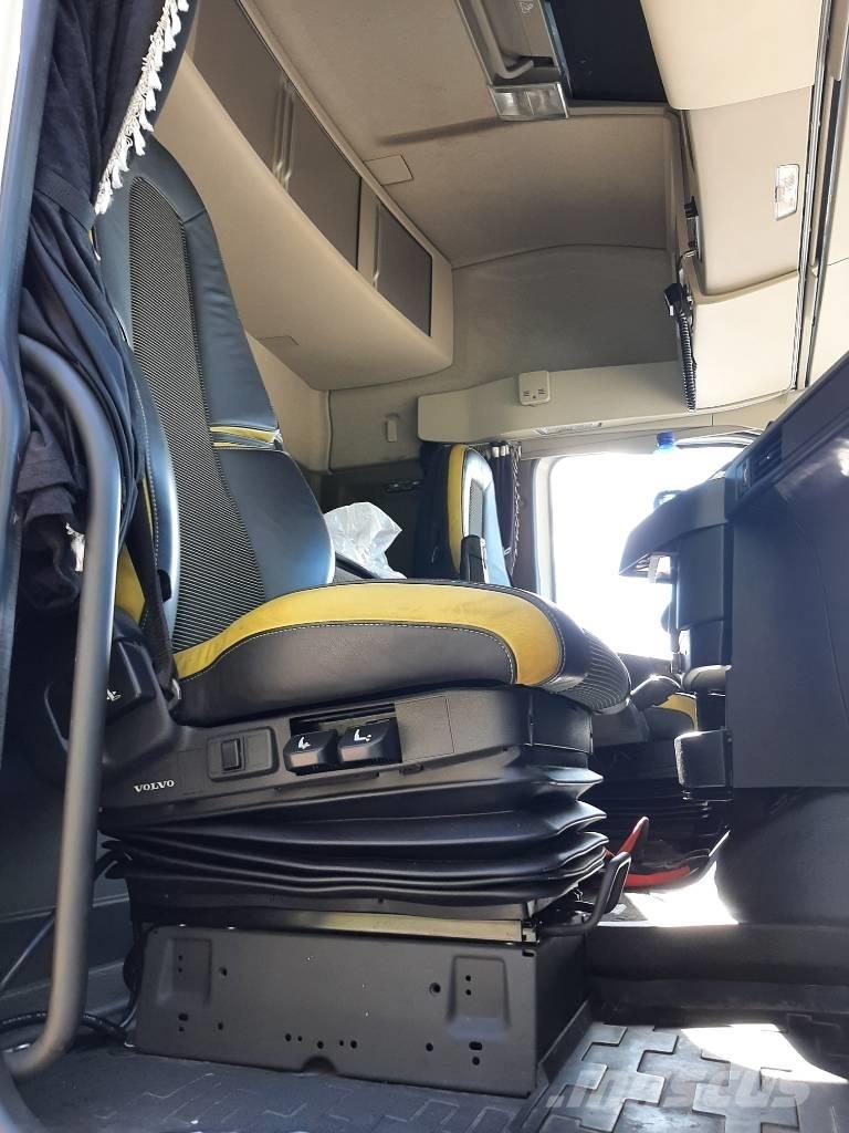 Volvo FH 16 За превоз на дървени трупи