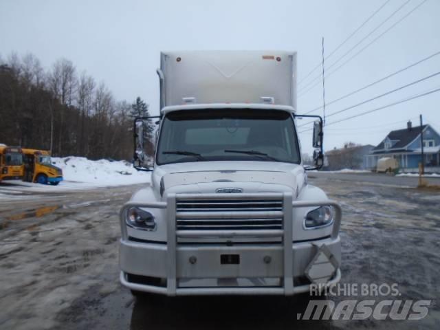 Freightliner M2 106 Каросерии