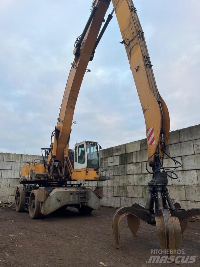 Liebherr A 954 B HD Оператори на отпадъци/индустрия
