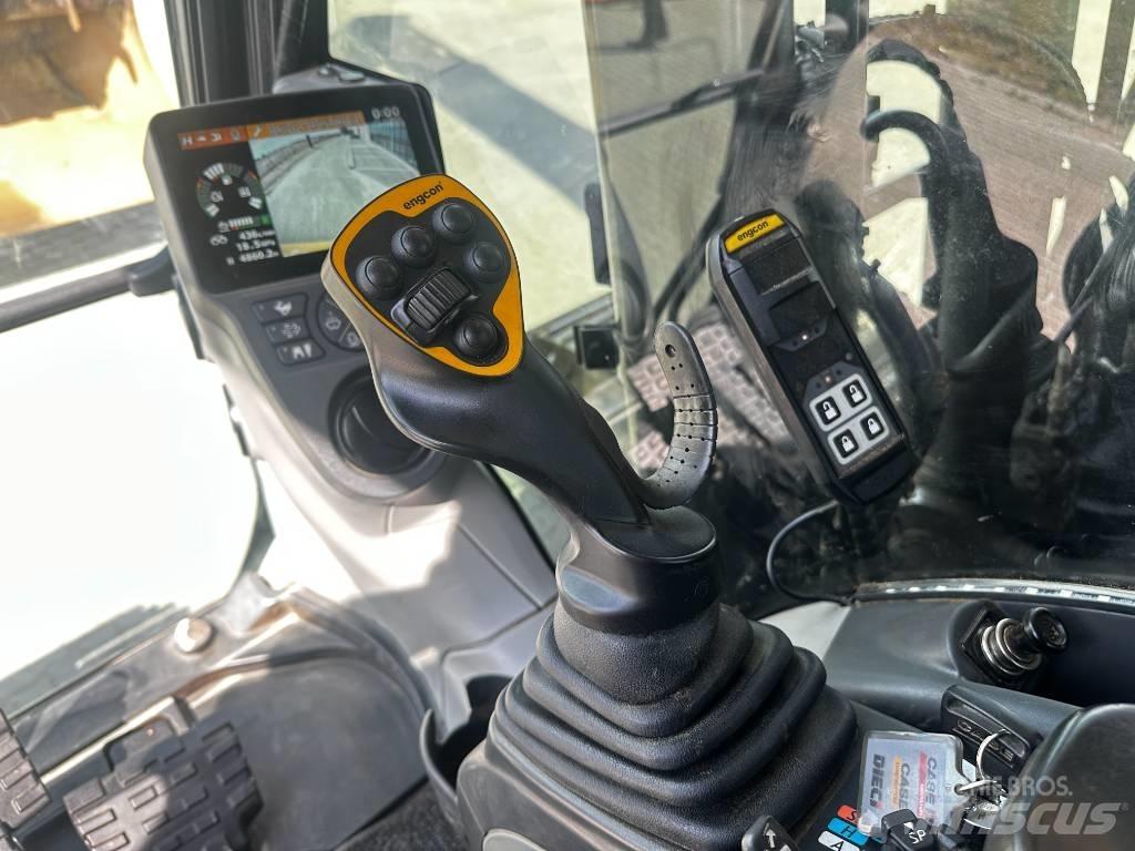 CASE CX 250 D Верижен екскаватор