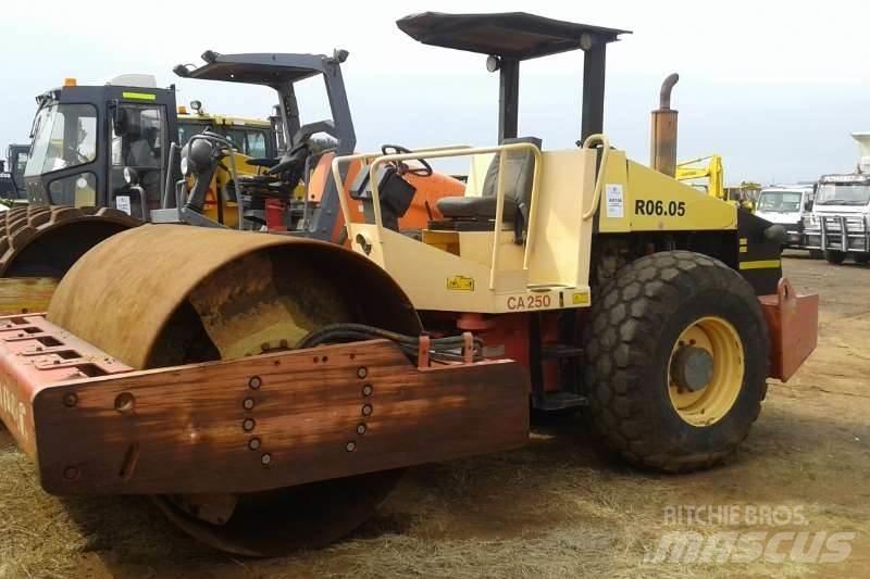 Dynapac CA250D Комбинирани ролки
