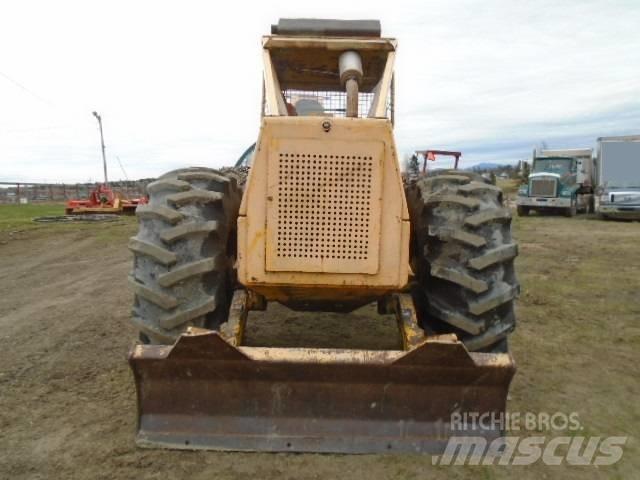 Clark 664B Скидери
