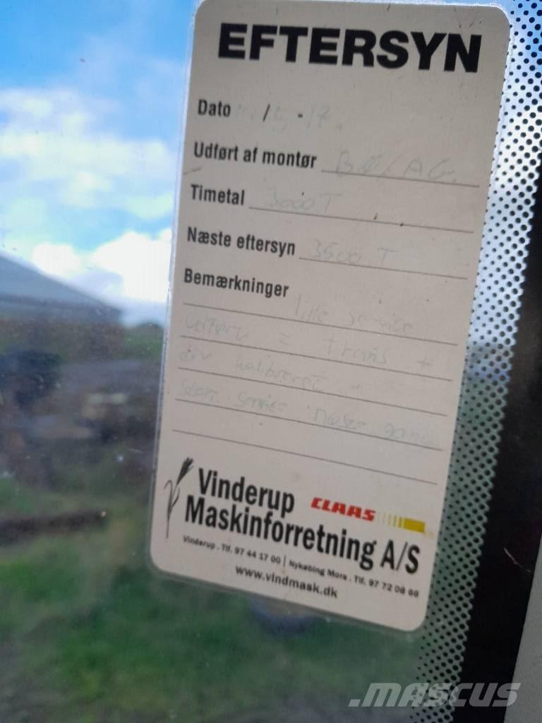 CLAAS 840 C-Matic Трактори