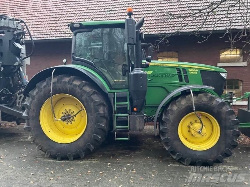 John Deere 6230R Трактори
