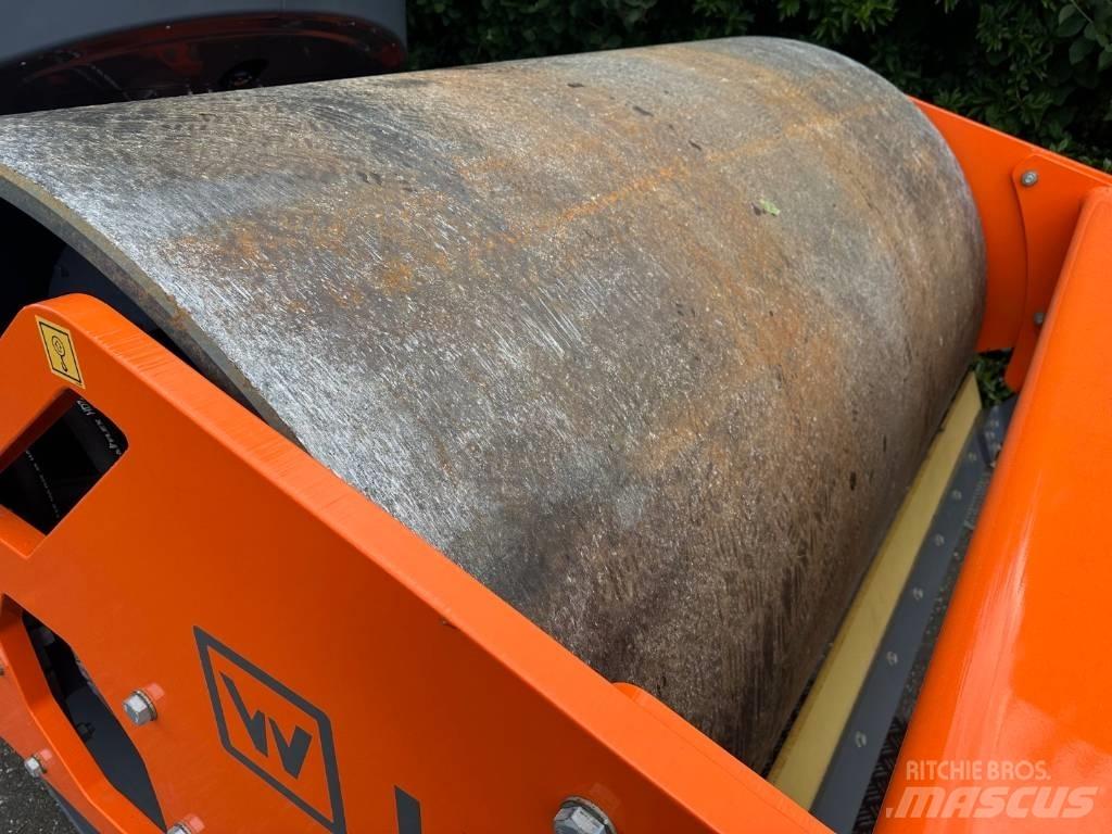 Hamm HC 130i Еднобарабанни ролки
