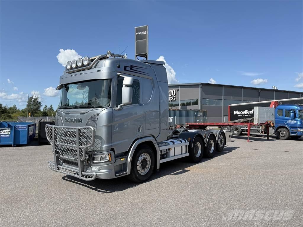 Scania R650 8x4 Шаси кабини
