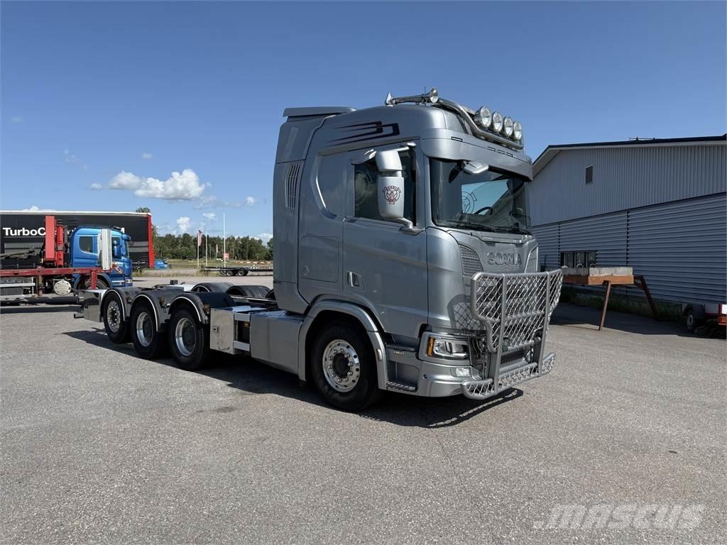 Scania R650 8x4 Шаси кабини