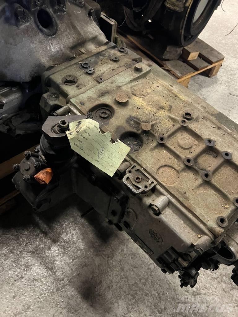 Deutz F8L413 Двигатели