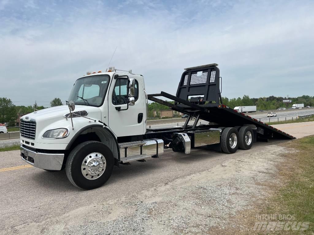 Freightliner M2 Автомобили за пътна помощ