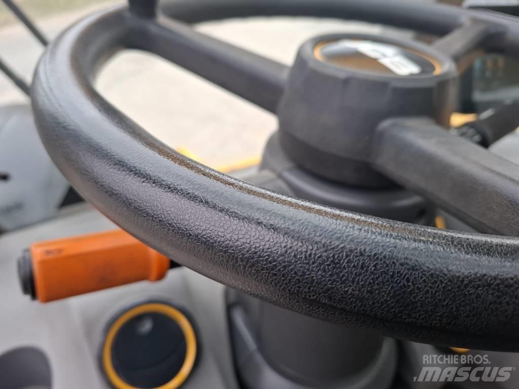 JCB 542-70 AGRI XTRA Телескопични товарачи