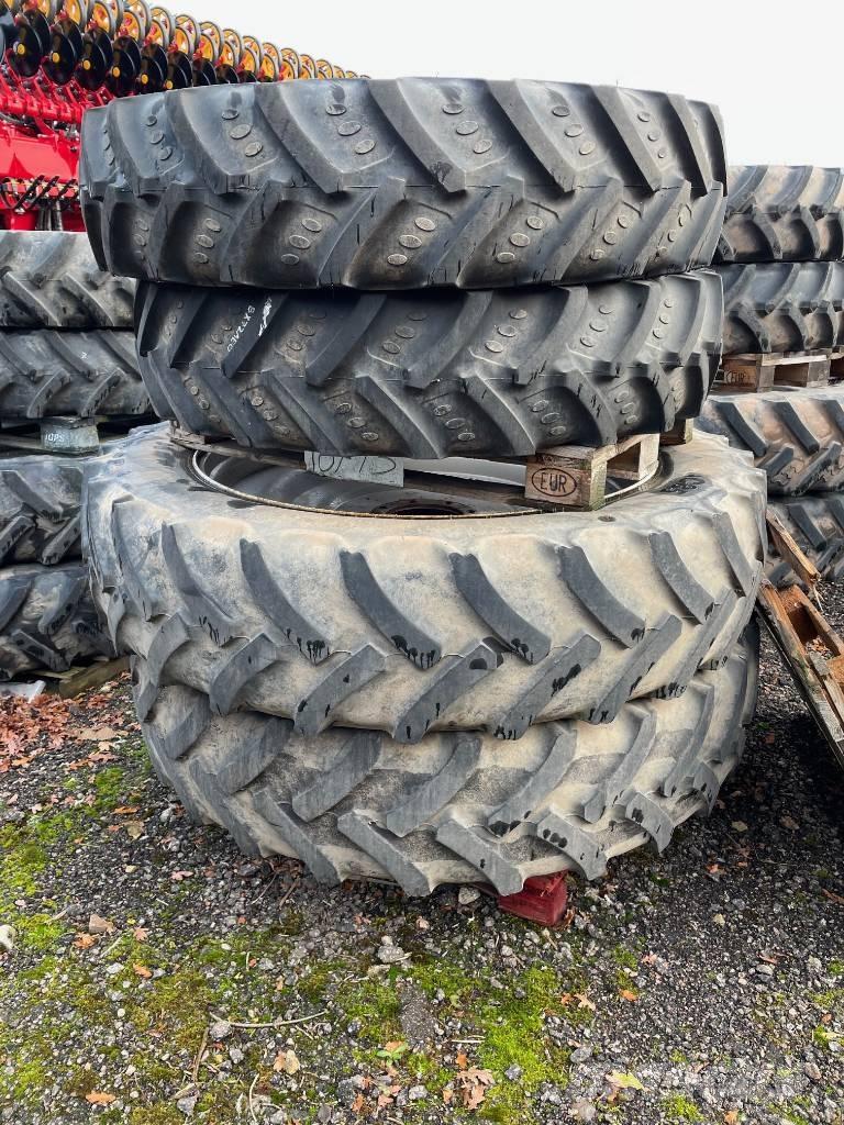 Mitas SET OF WHEELS Колелета/Гуми