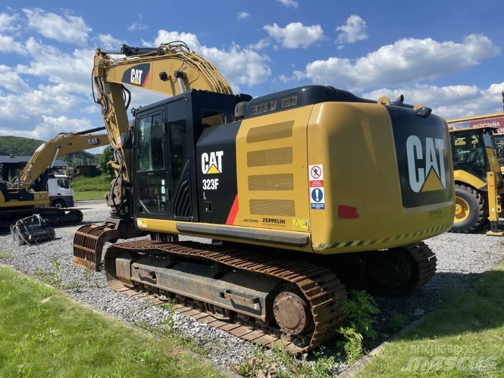 CAT 323F L Верижен екскаватор