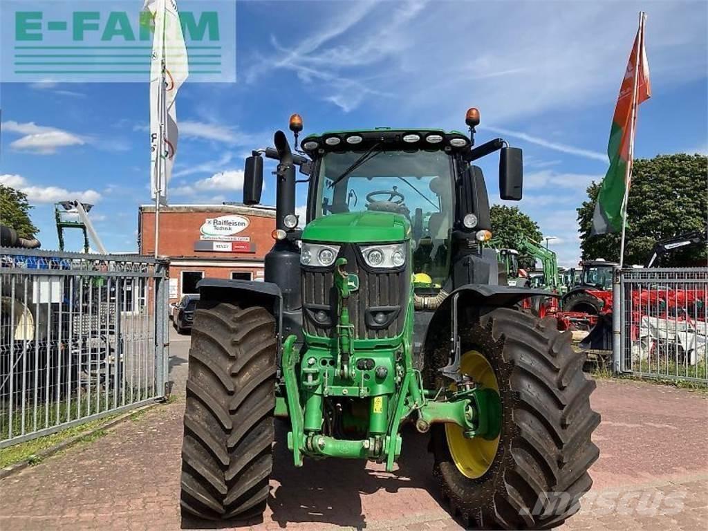 John Deere 6250 r Трактори
