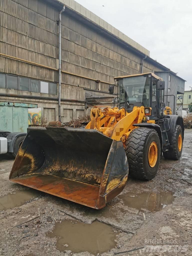 Hyundai HL 760-9 Колесни товарачи