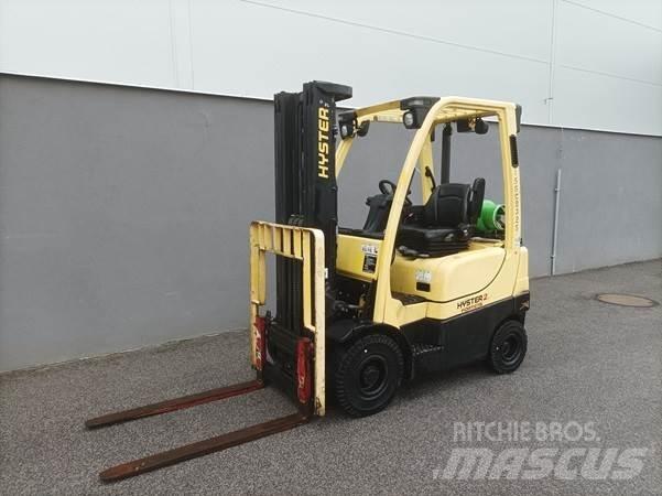 Hyster H2.0FTS Камиони с АГУ