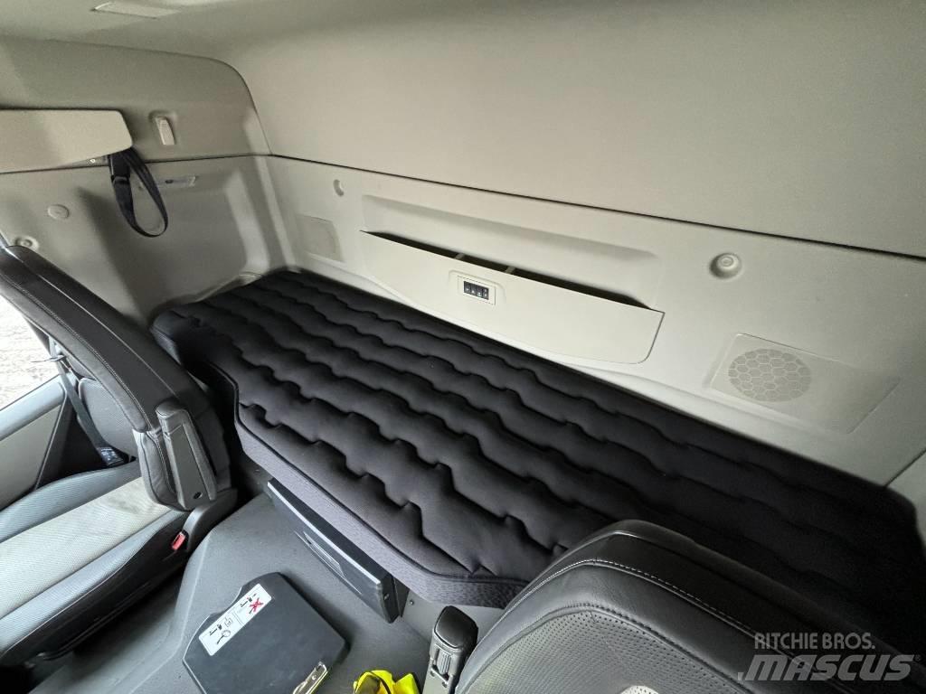 Volvo FM 420 Автомобили за пътна помощ