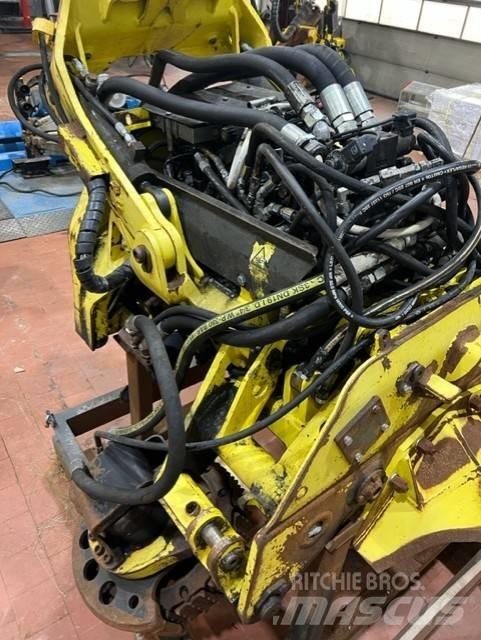 John Deere H480C Глави за харвестери