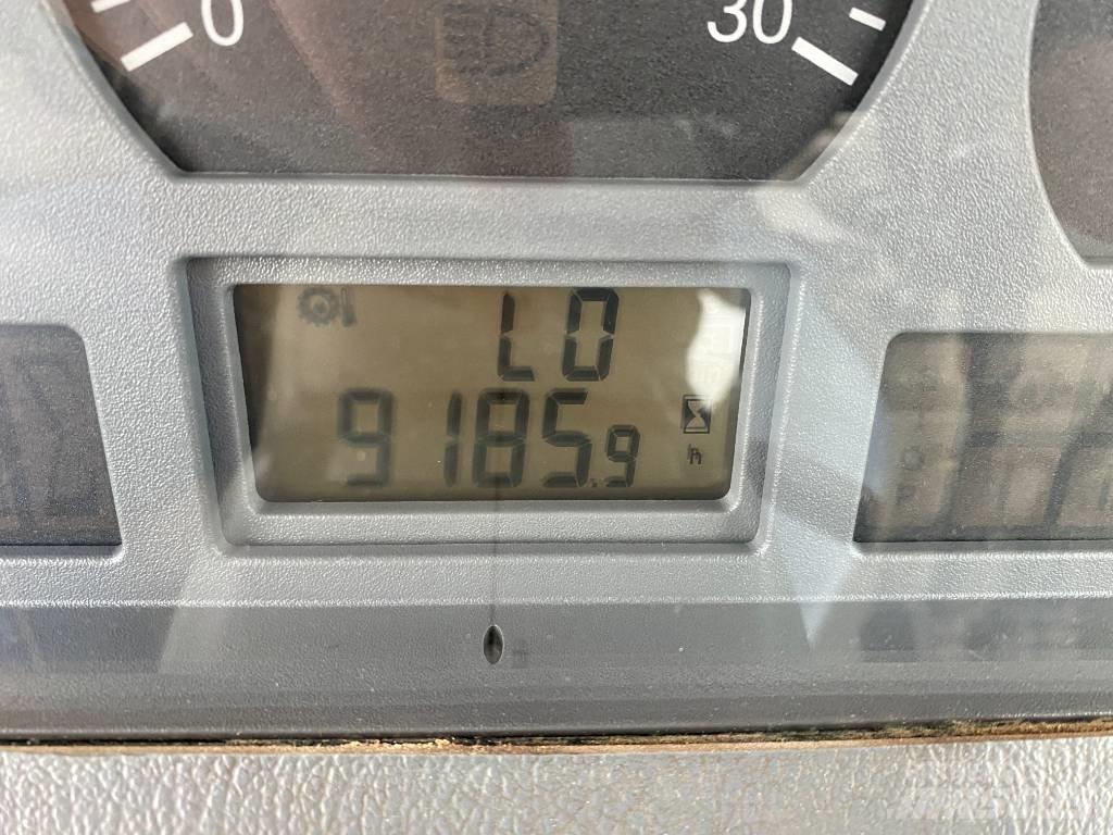 Valtra T 131 Трактори
