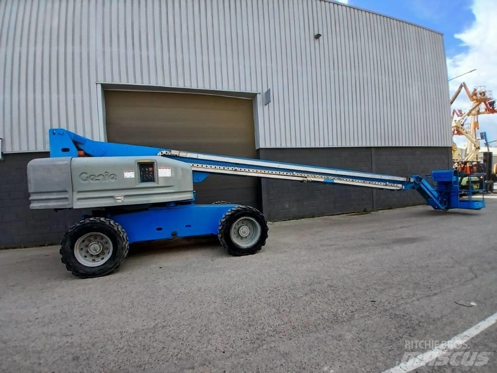 JLG 860 SJ Телескопични повдигачи
