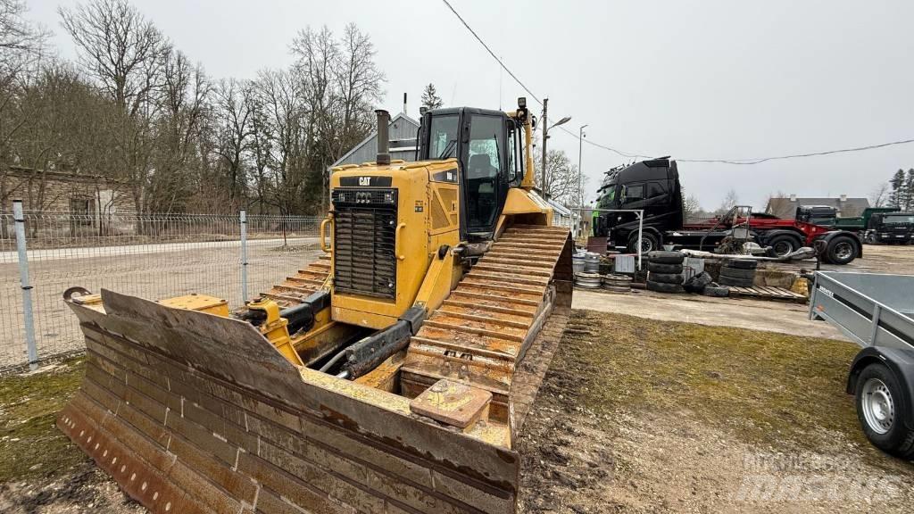 CAT D 6 N LGP Верижни булдозери
