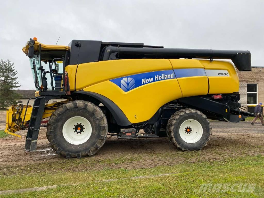 New Holland CX 8060 Комбайни