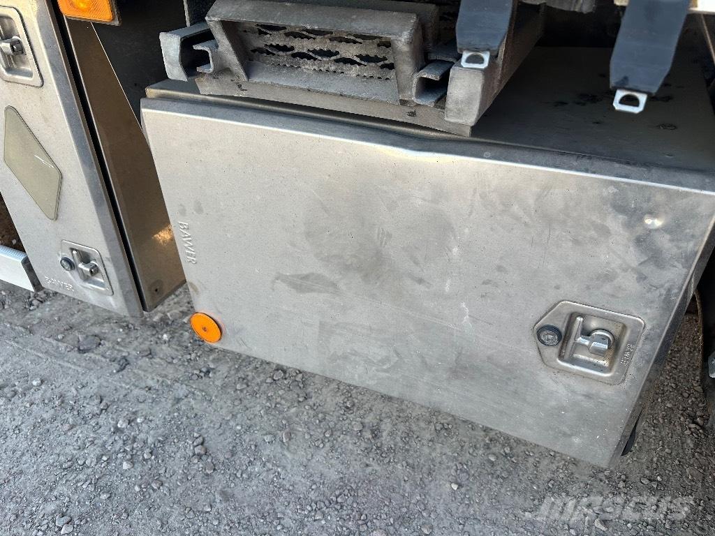 Volvo FM9 Skåpbil Каросерии