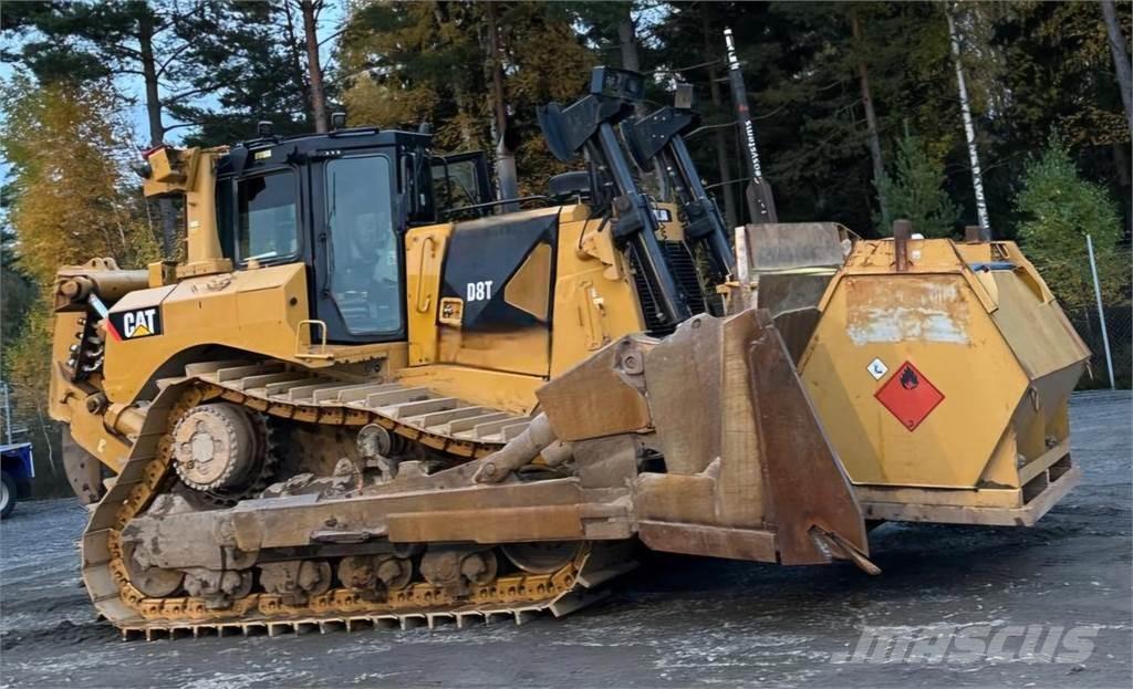 CAT D8T Верижни булдозери
