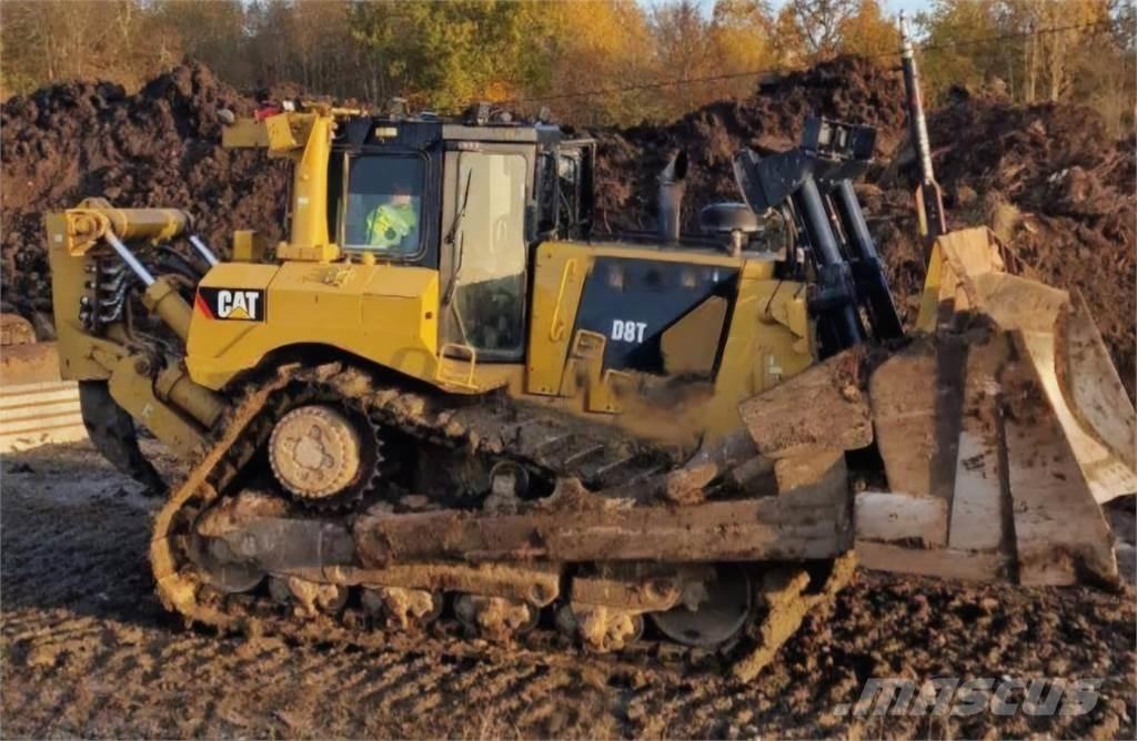 CAT D8T Верижни булдозери
