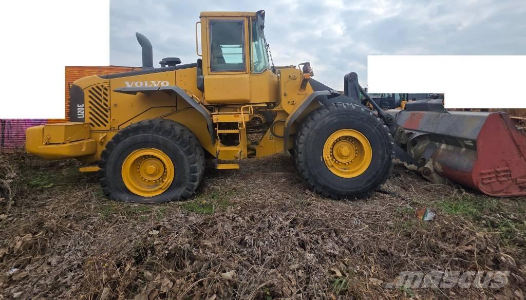 Volvo BM L 120 E Колесни товарачи