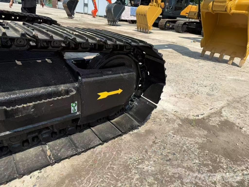 CAT 320D Верижен екскаватор