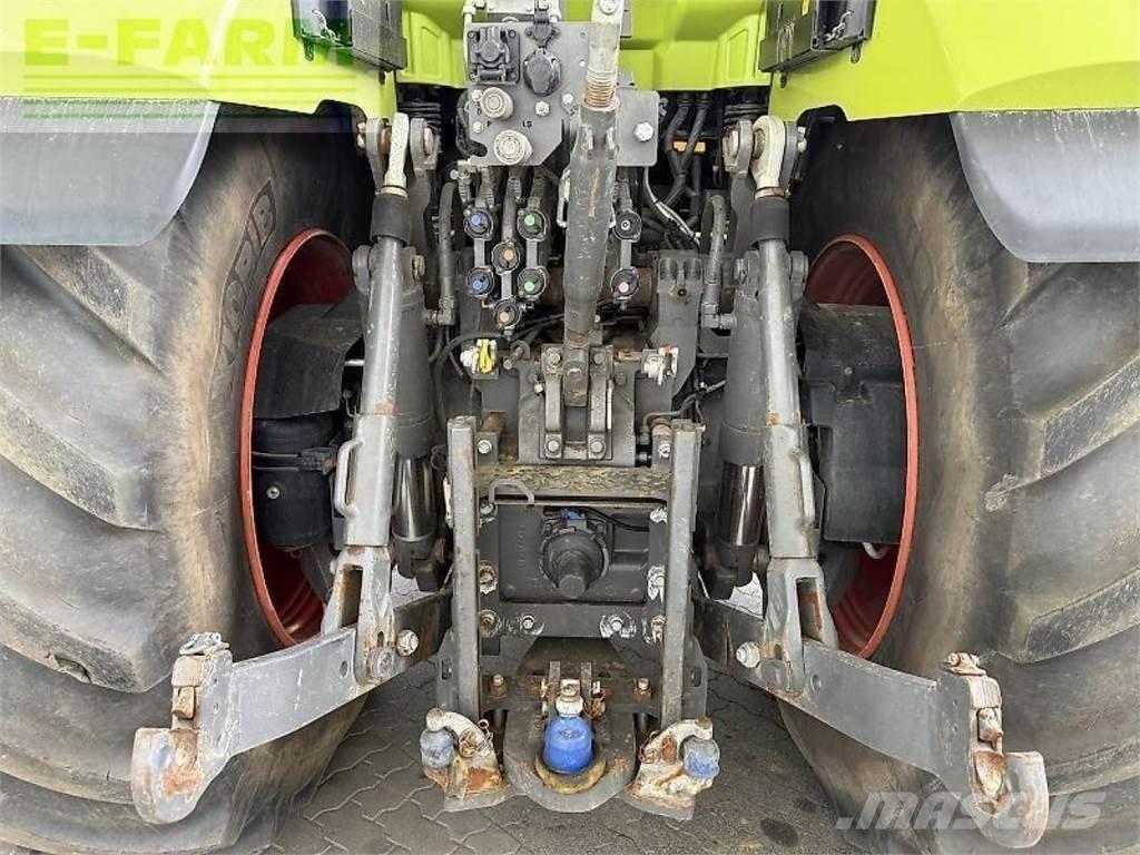 CLAAS axion 960 Трактори