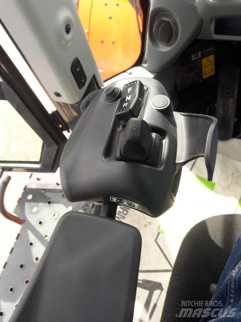 Hitachi ZW310-7 Колесни товарачи