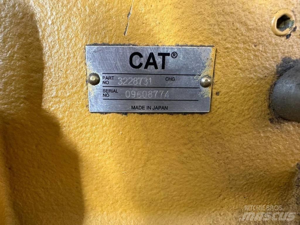 CAT 330 D L Хидравлични