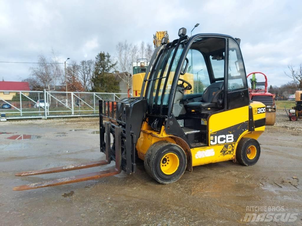 JCB TLT 30 D Телескопични товарачи