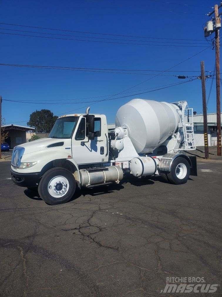 International 4300 Бордови