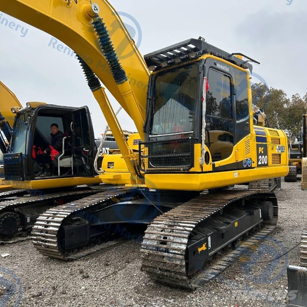 Komatsu PC200-8 Верижен екскаватор