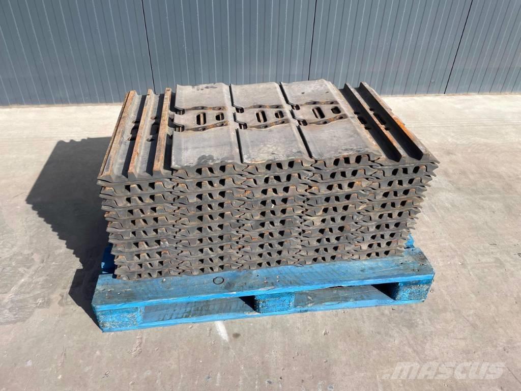 JCB JS240 Релси, вериги и ходова част
