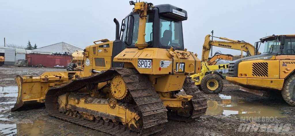 CAT D 6 N Верижни булдозери

