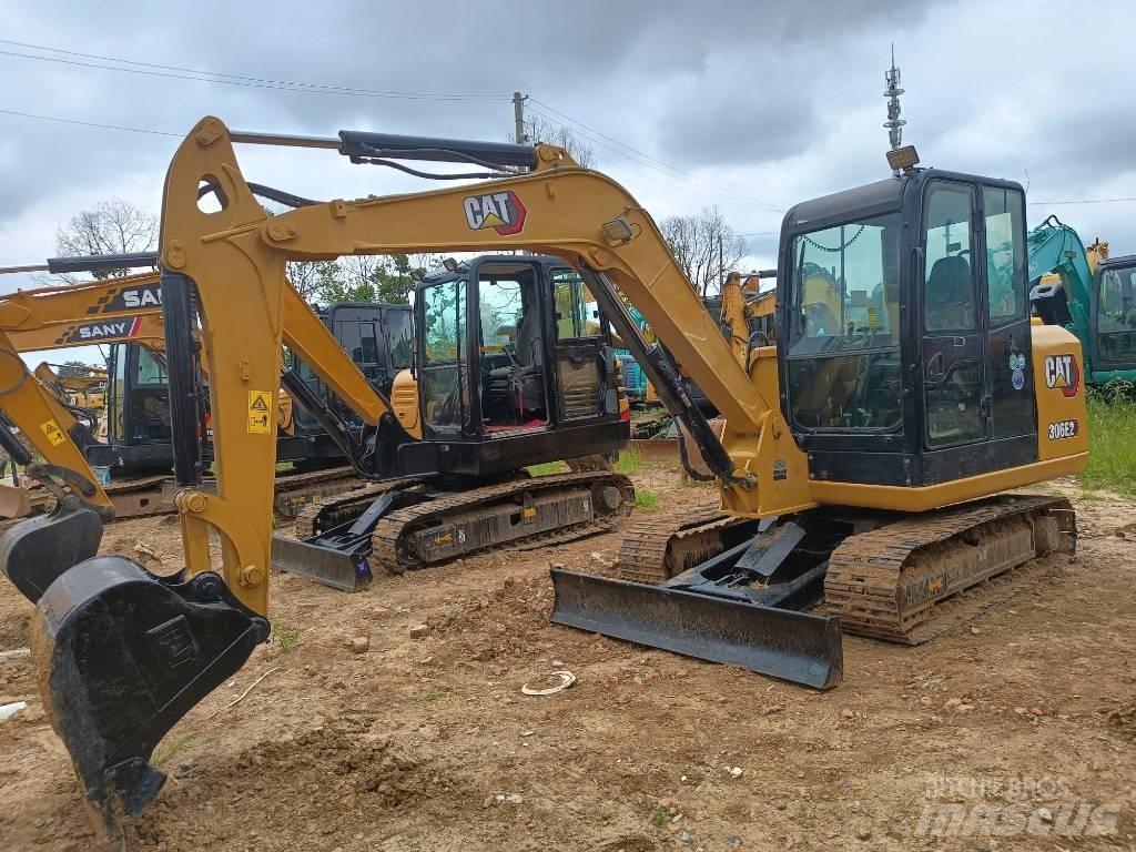 CAT 306E2 Мини екскаватори < 7 т
