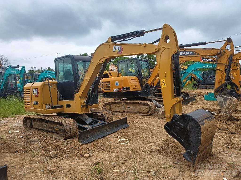 CAT 306E2 Мини екскаватори < 7 т