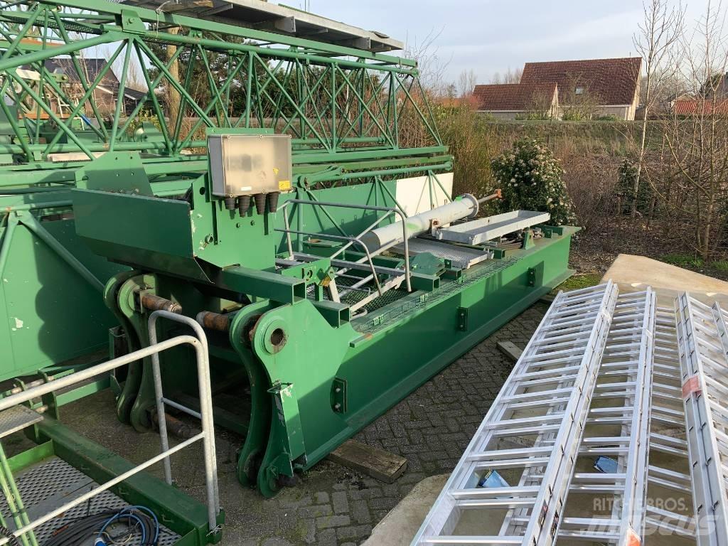 Potain MR 225A Мачтови кранове