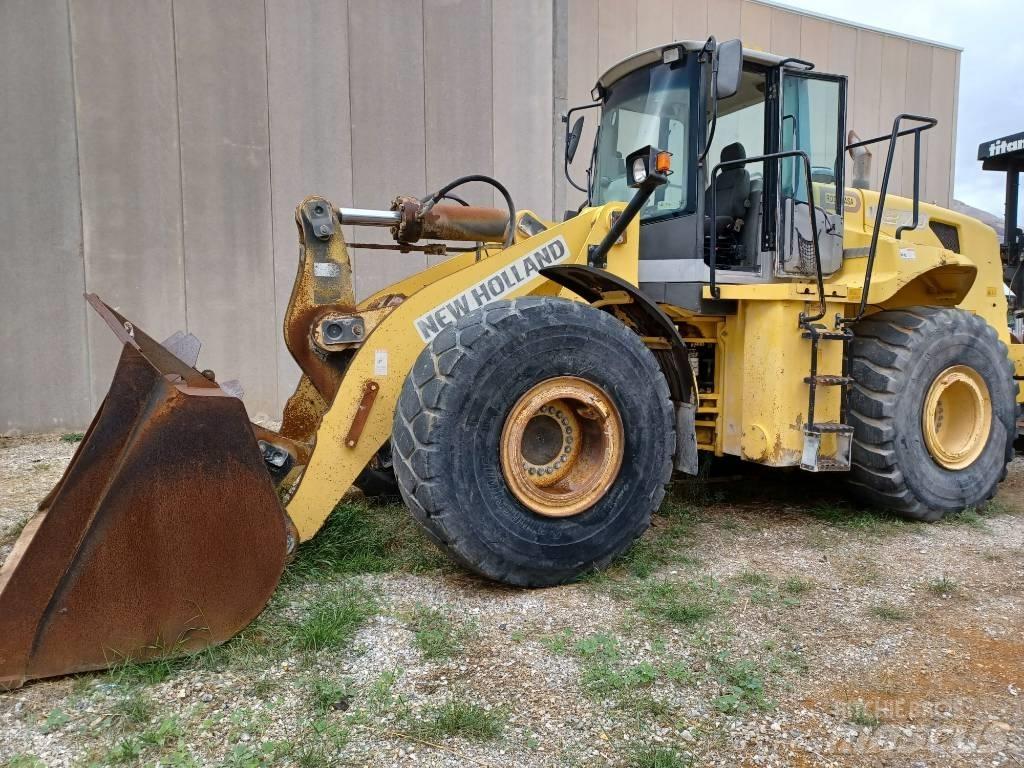 New Holland W271 Колесни товарачи