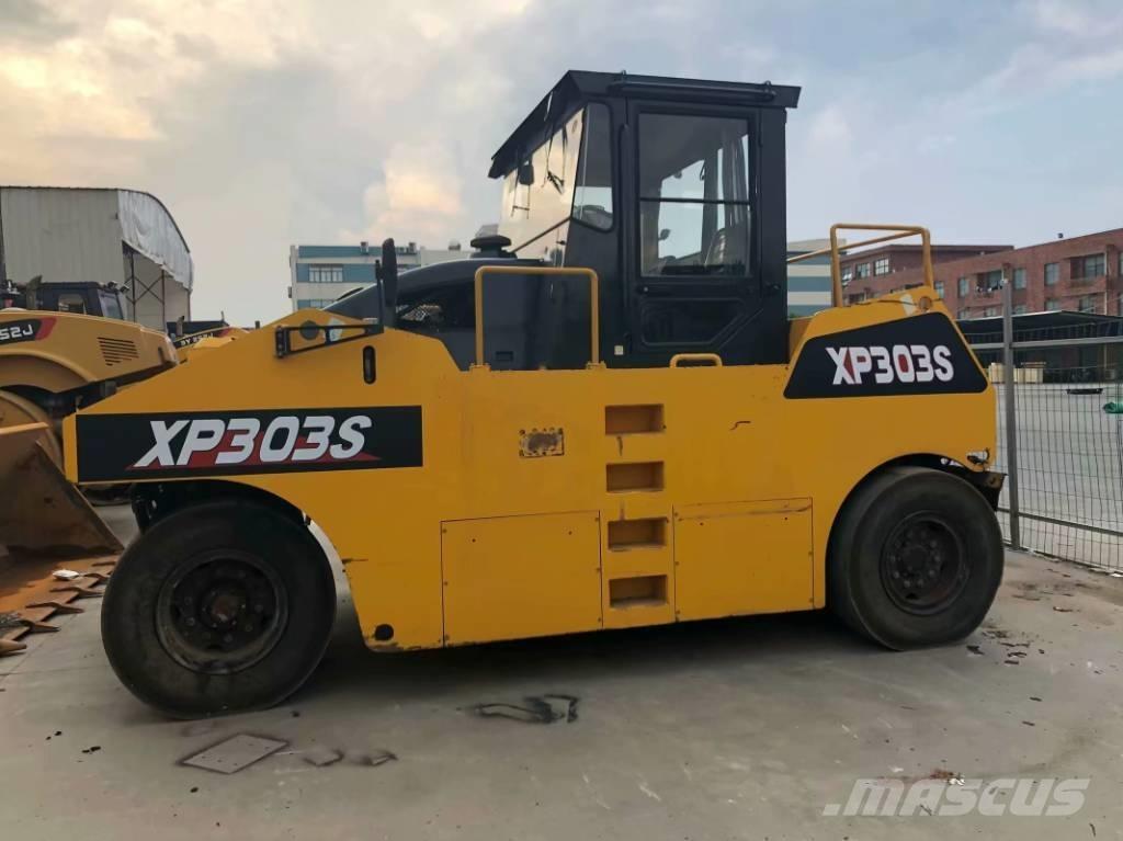 XCMG XP303 Пневматични гумени  ролки
