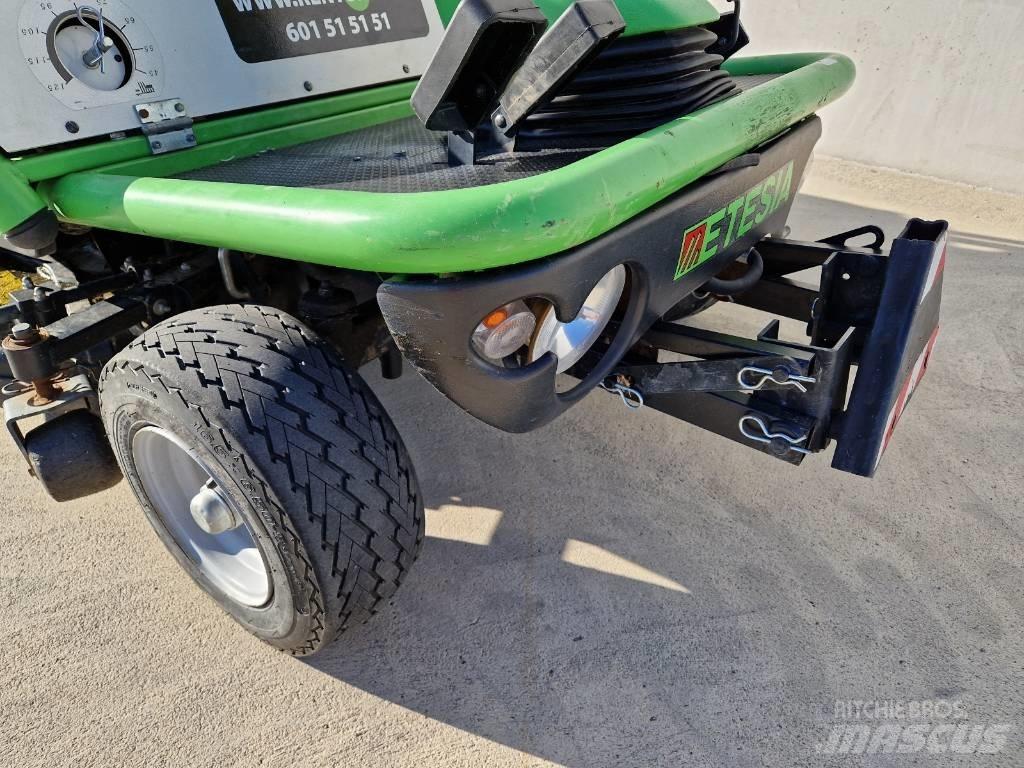 Etesia 124D Косачки за монтиране и теглене