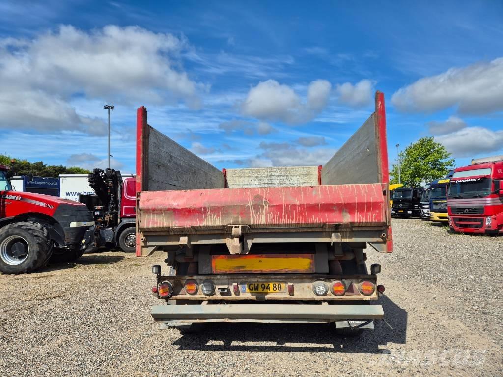 Nopa 3 axle tipper Самосвали