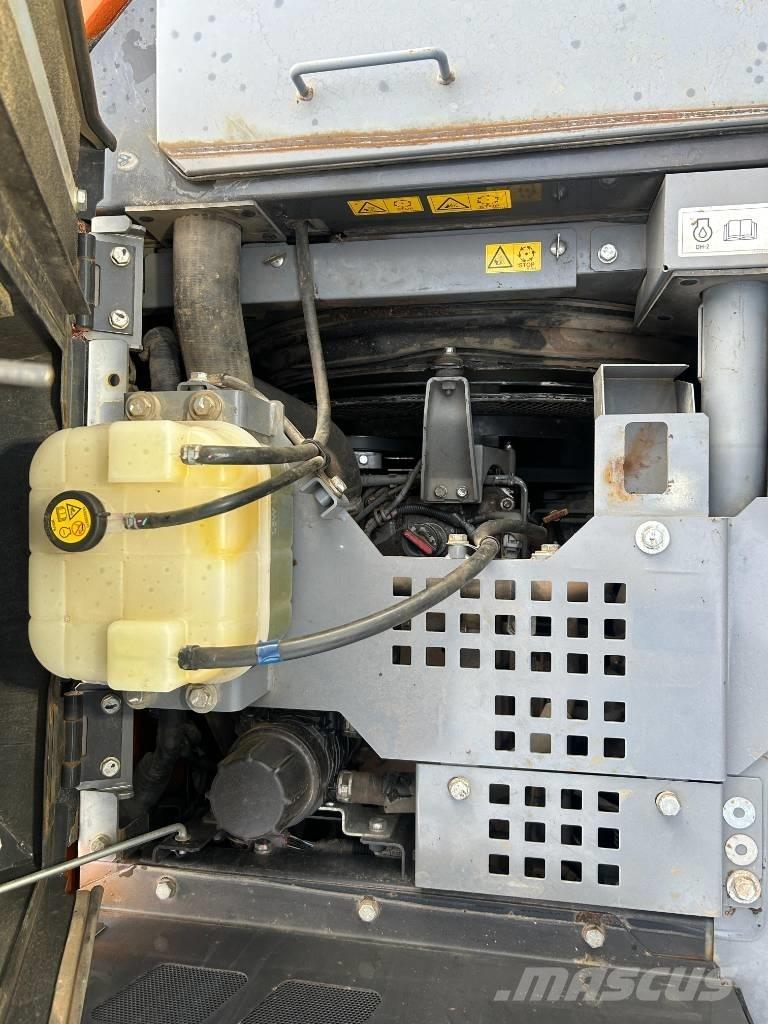 Hitachi ZX 135 US-6 Верижен екскаватор